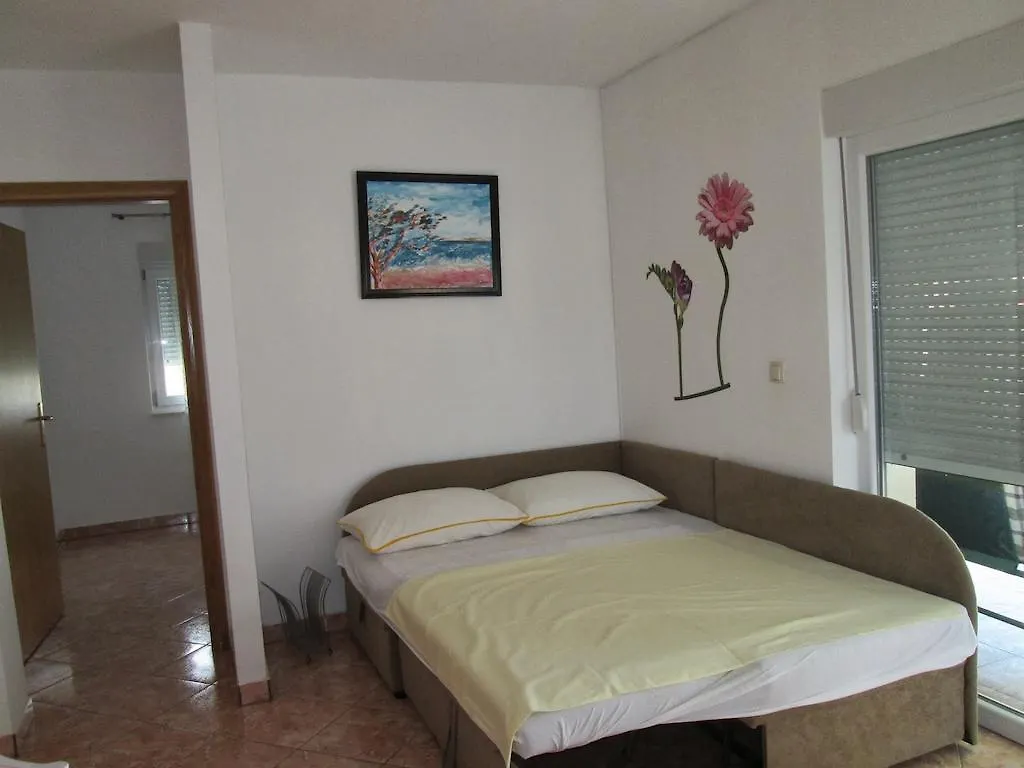 Apartments Luvi Trogir
