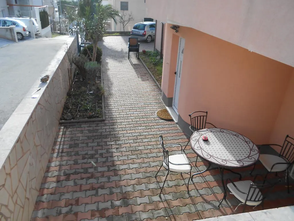 Apartments Luvi Trogir